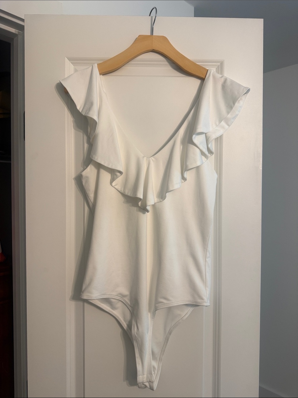 White Ruffle V-Neck Women's Bodysuit with Flutter Sleeves